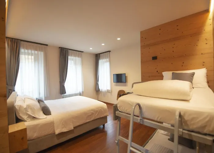Grey Castle Garni&Suite